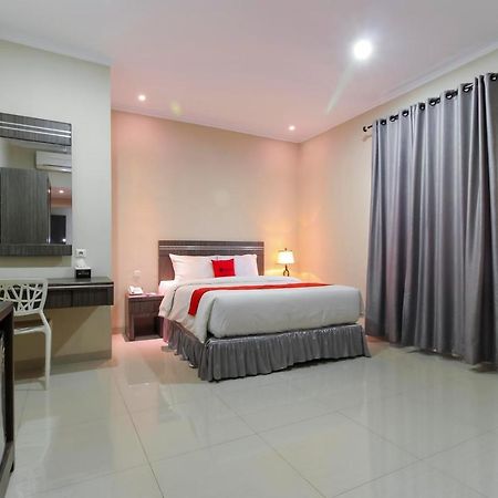Reddoorz Plus Syariah @ Jalan Sriwijaya Medan Eksteriør bilde