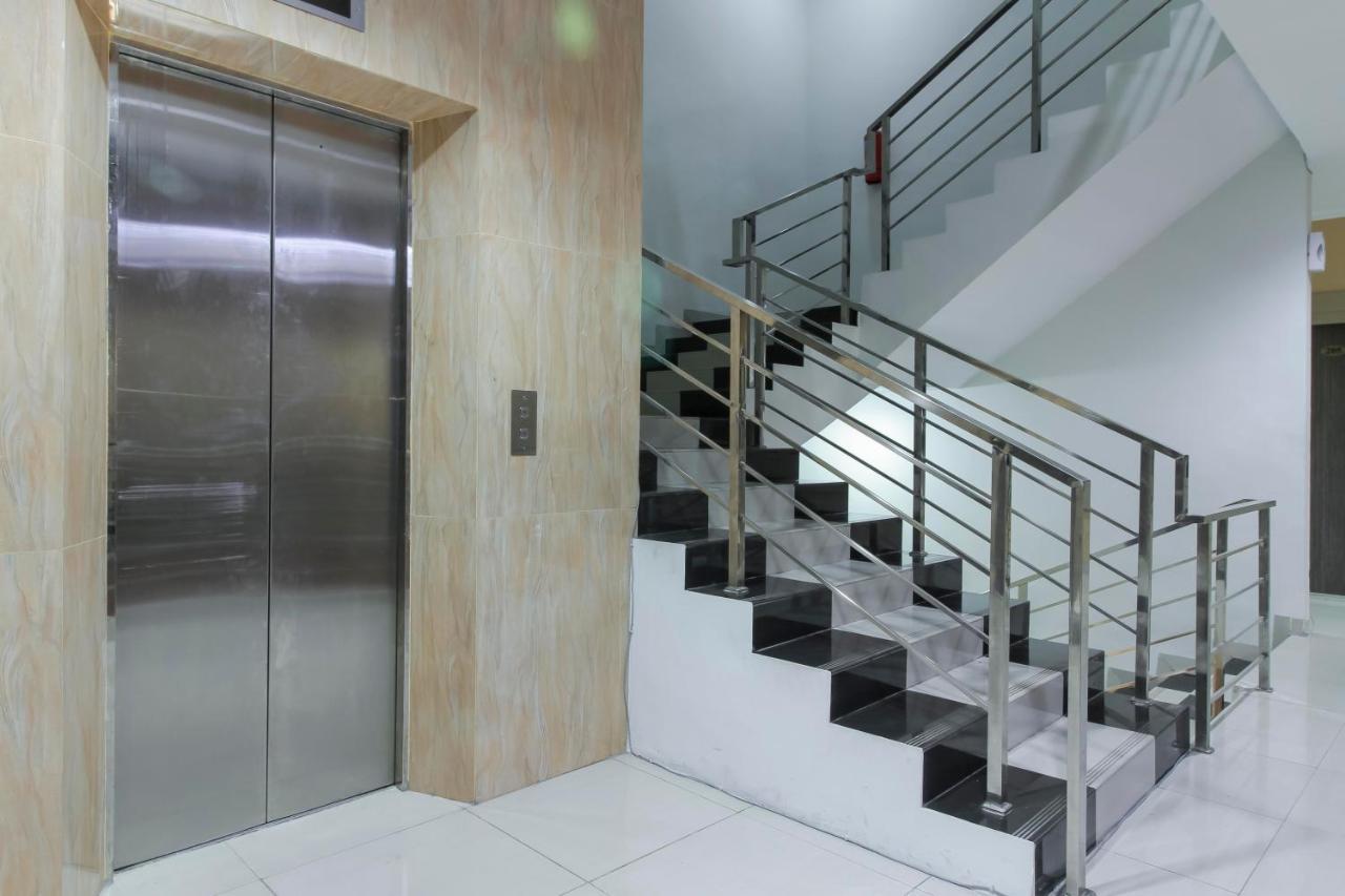 Reddoorz Plus Syariah @ Jalan Sriwijaya Medan Eksteriør bilde
