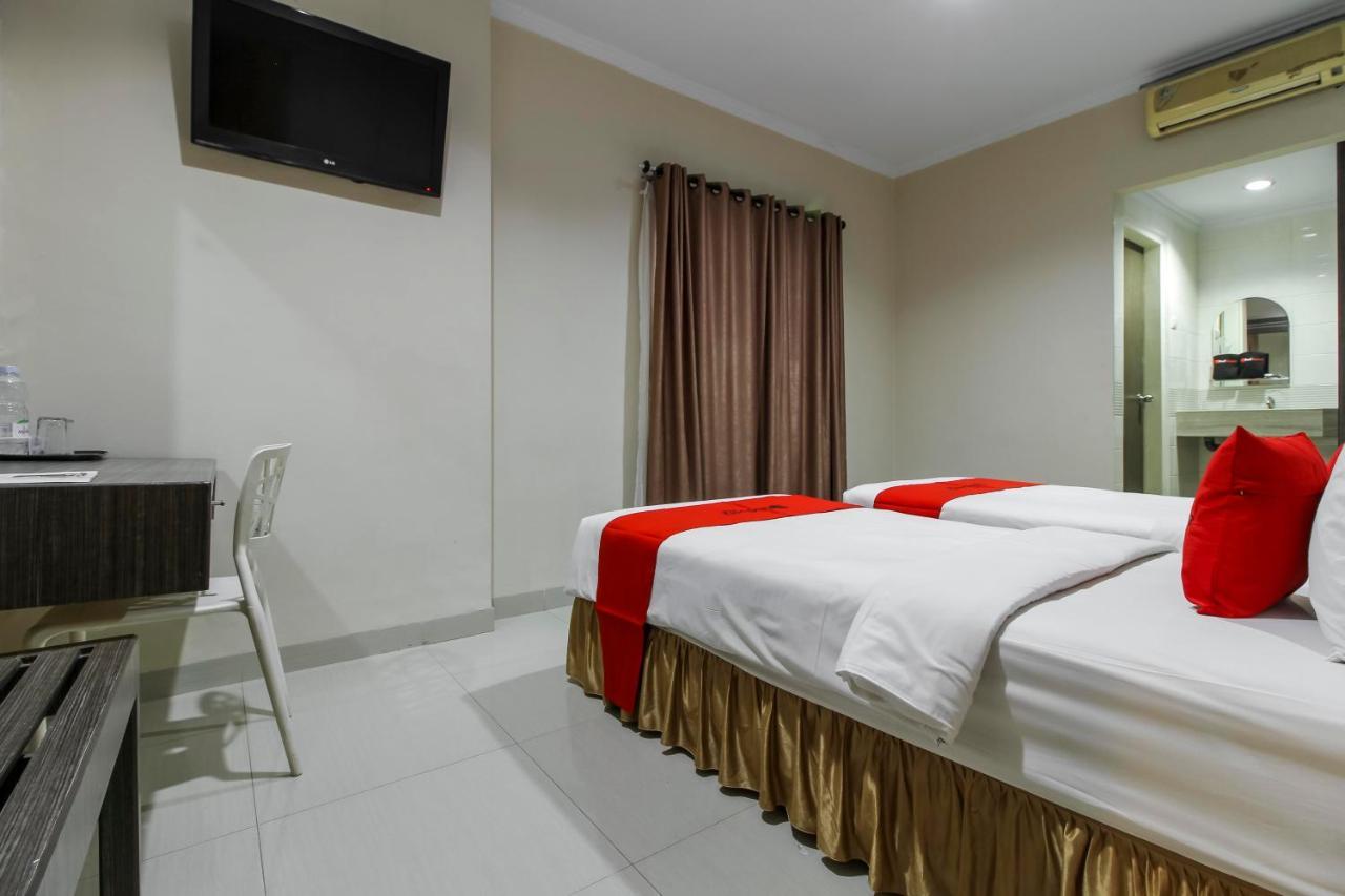 Reddoorz Plus Syariah @ Jalan Sriwijaya Medan Eksteriør bilde