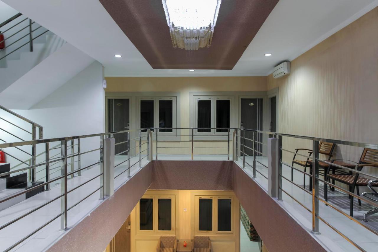 Reddoorz Plus Syariah @ Jalan Sriwijaya Medan Eksteriør bilde
